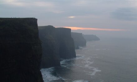 Spettacolari Cliffs of Moher