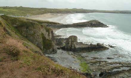 Trekking a St Davids Head